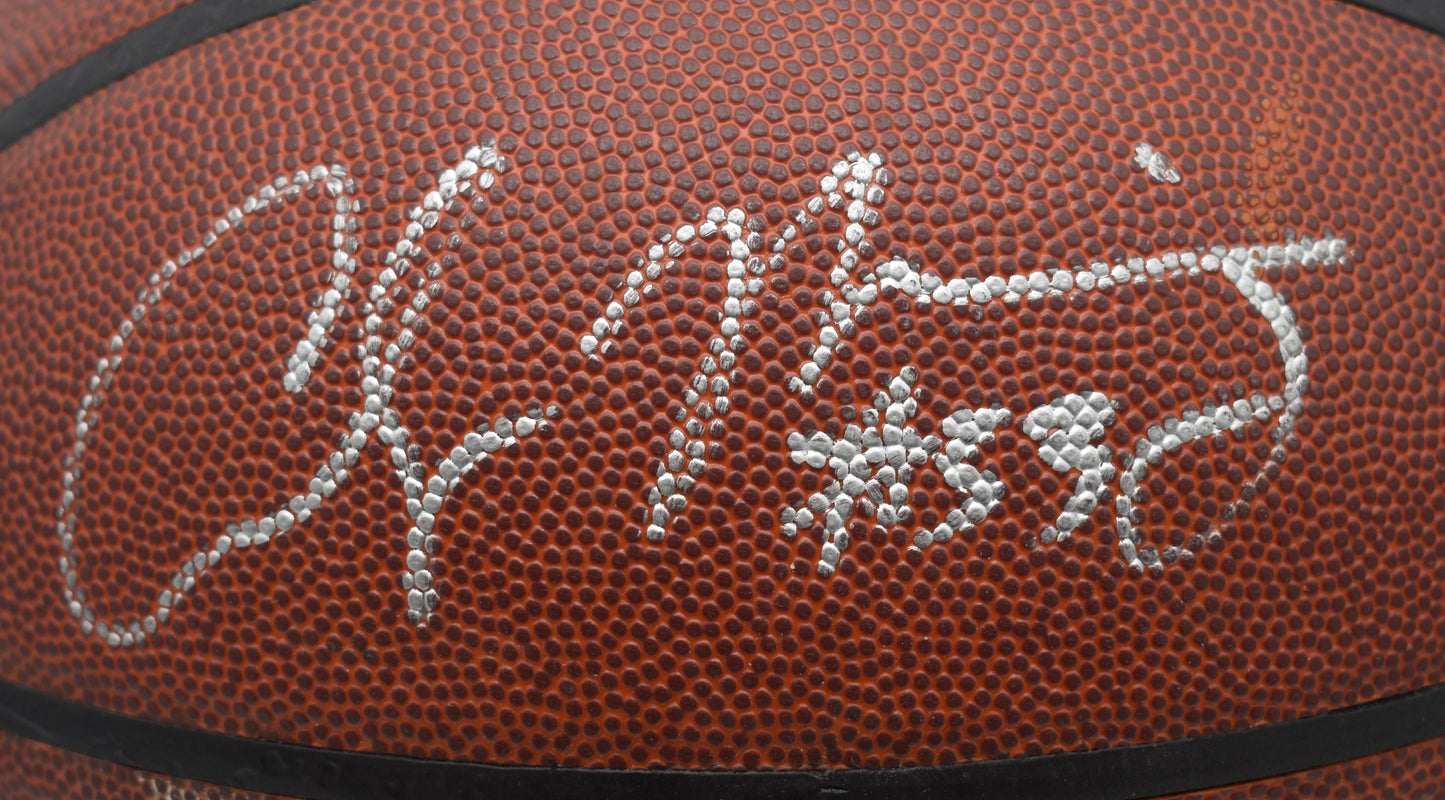 Alonzo Mourning HOF Signed Full Size Spalding Basketball Heat Beckett 11912