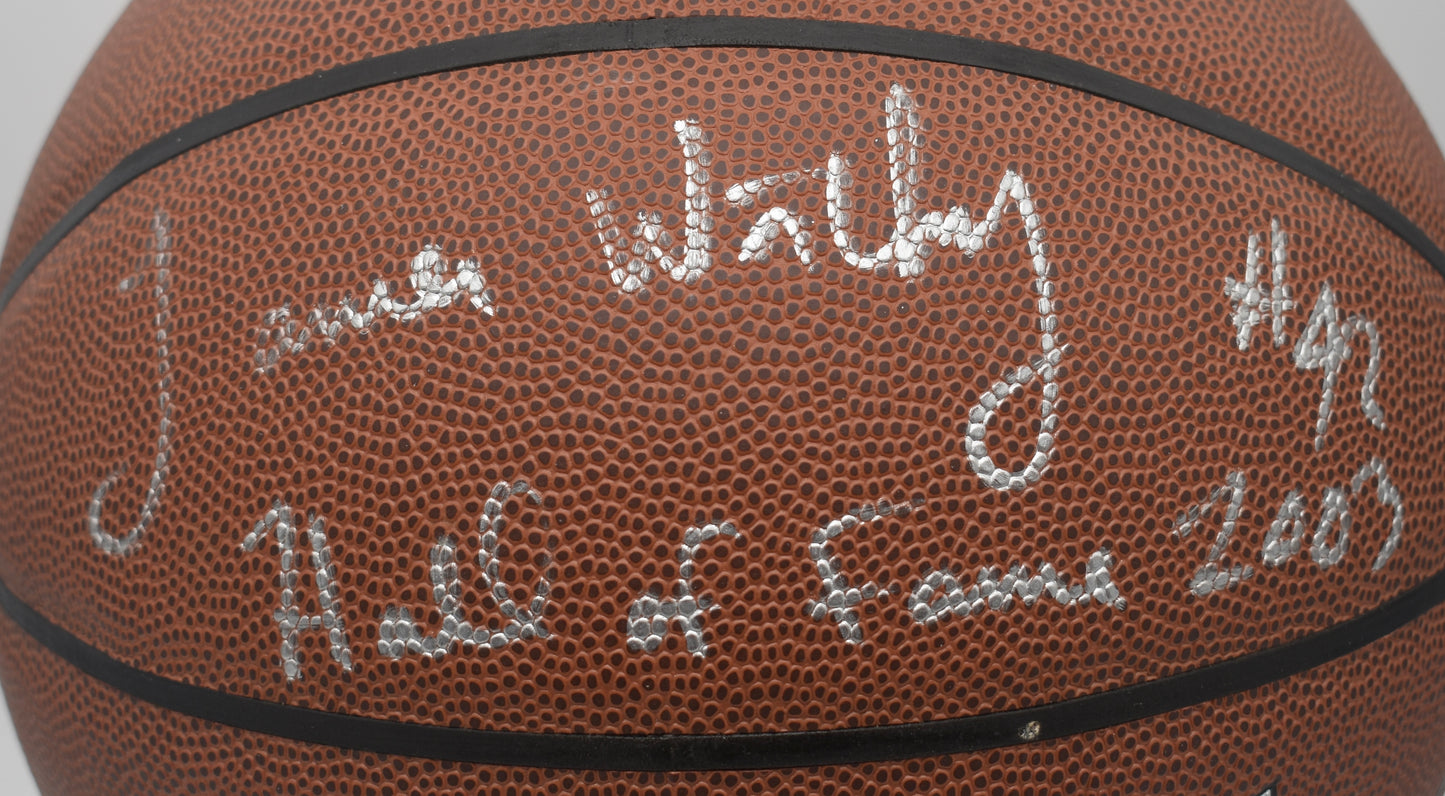 James Worthy HOF Signed Full Size Spalding Basketball Lakers Beckett 211914