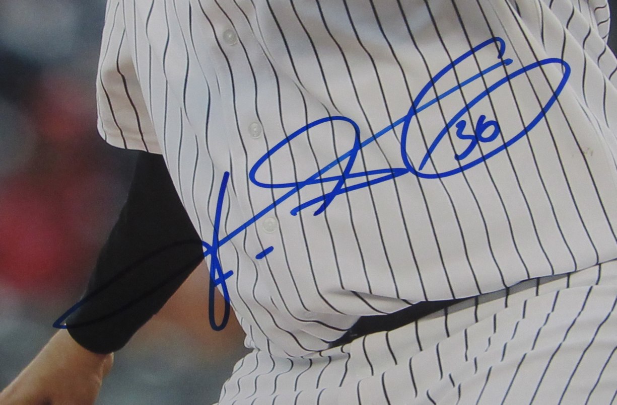 Freddy Garcia Autographed/Signed 11x14 Photo Yankees JSA 211000