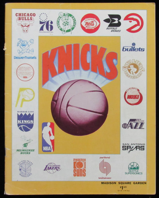 1/29/1977 New York Knicks vs. Kansas City Kings NBA Game Program 211044