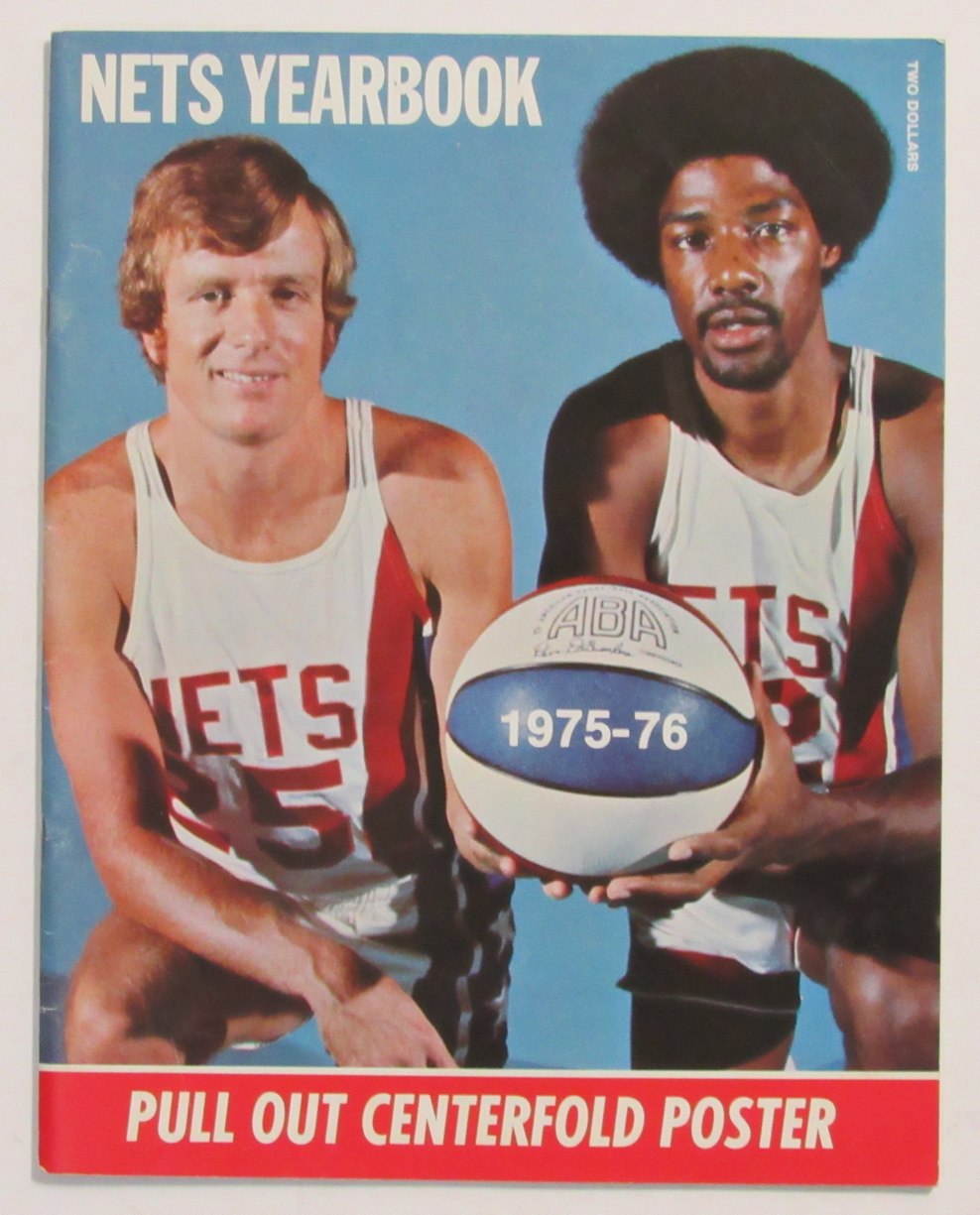 1975-76 ABA New Jerset Nets Official Yearbook Pull Out Centerfold Poster 211072