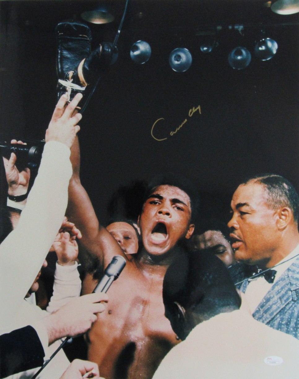 Cassius Clay Signed/Autographed 16x20 Photo Boxing Champ JSA 212549