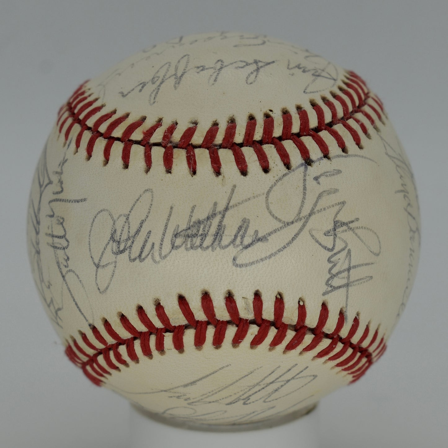 1988 Kansas City Royals Team-Signed OAL Baseball (24) Brett PSA/DNA 212322