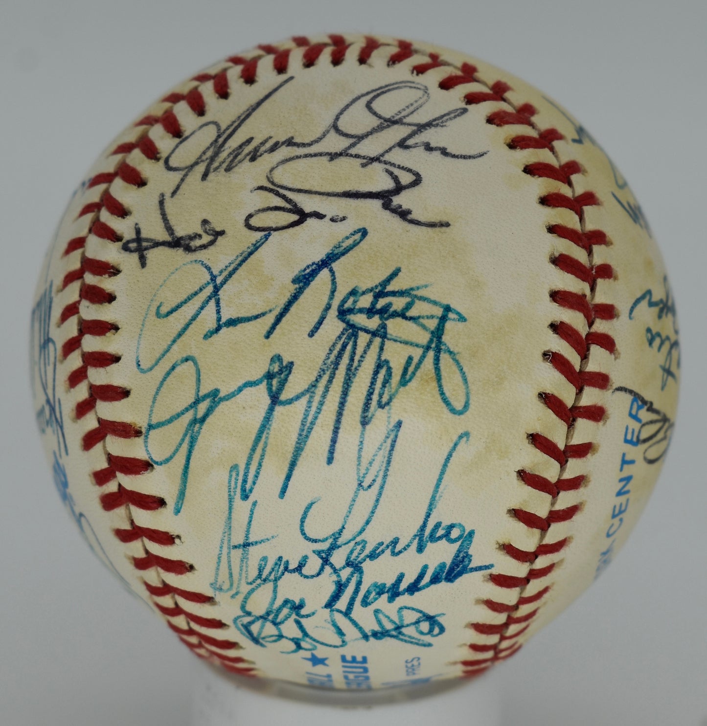 1983 Kansas City Royals Team-Signed OAL Baseball (25) Brett HOF JSA 212329