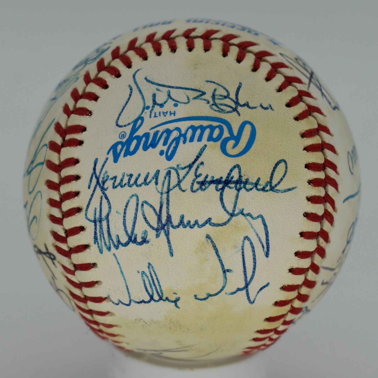 1983 Kansas City Royals Team-Signed OAL Baseball (25) Brett HOF JSA 212329