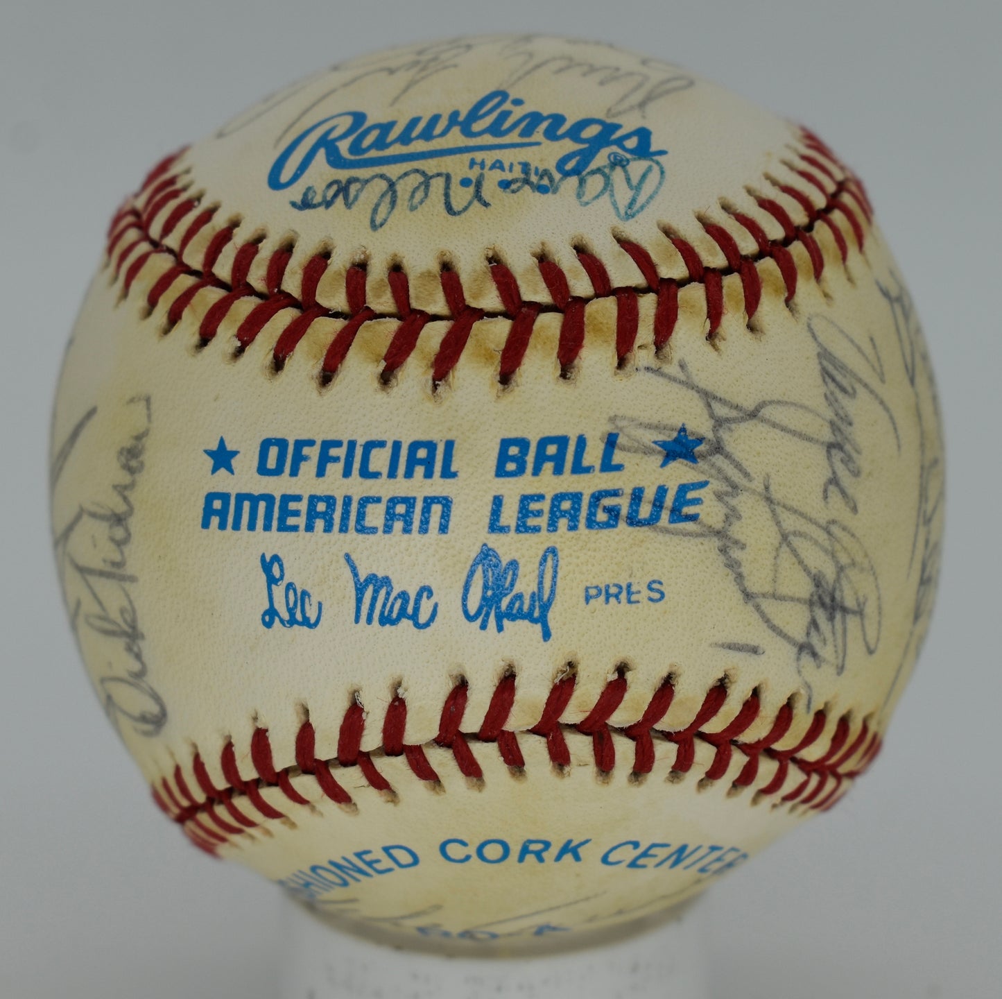 1983 Chicago White Sox Team-Signed OAL Baseball (25) Carlton Fisk PSA/DNA 212335