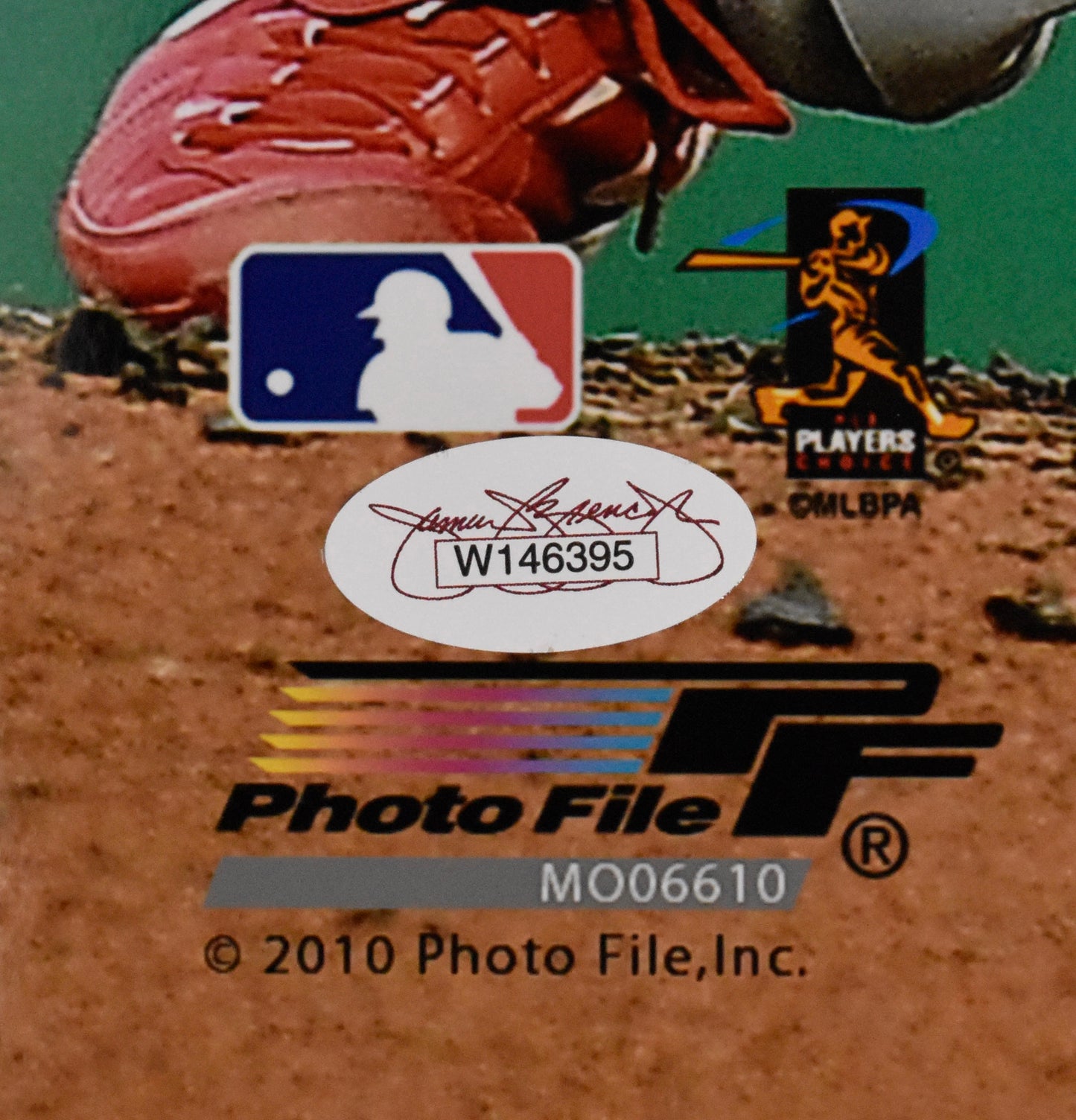 Roy Oswalt Signed/Autographed 16x20 Photo Phillies JSA 212513