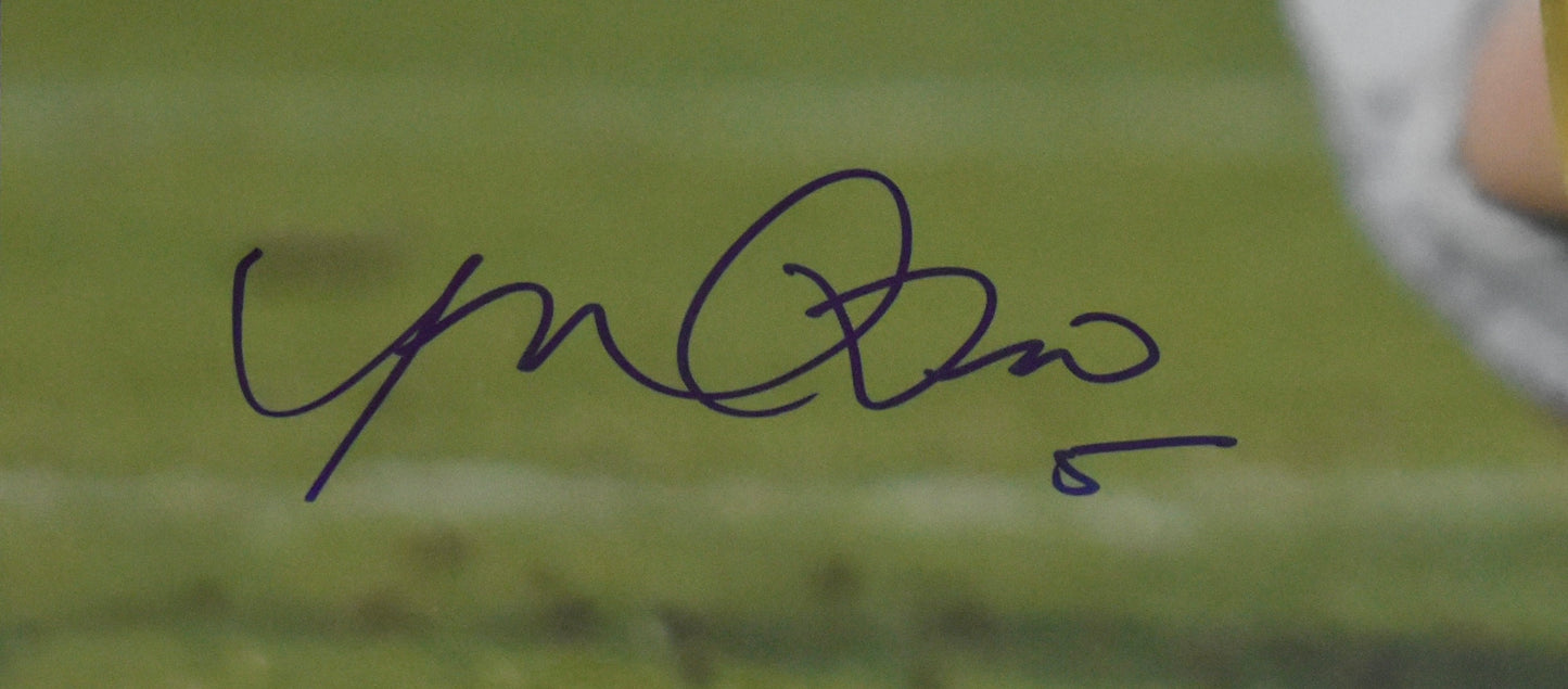 Manti Teo Signed/Autographed 16x20 Photo Notre Dame JSA 212040