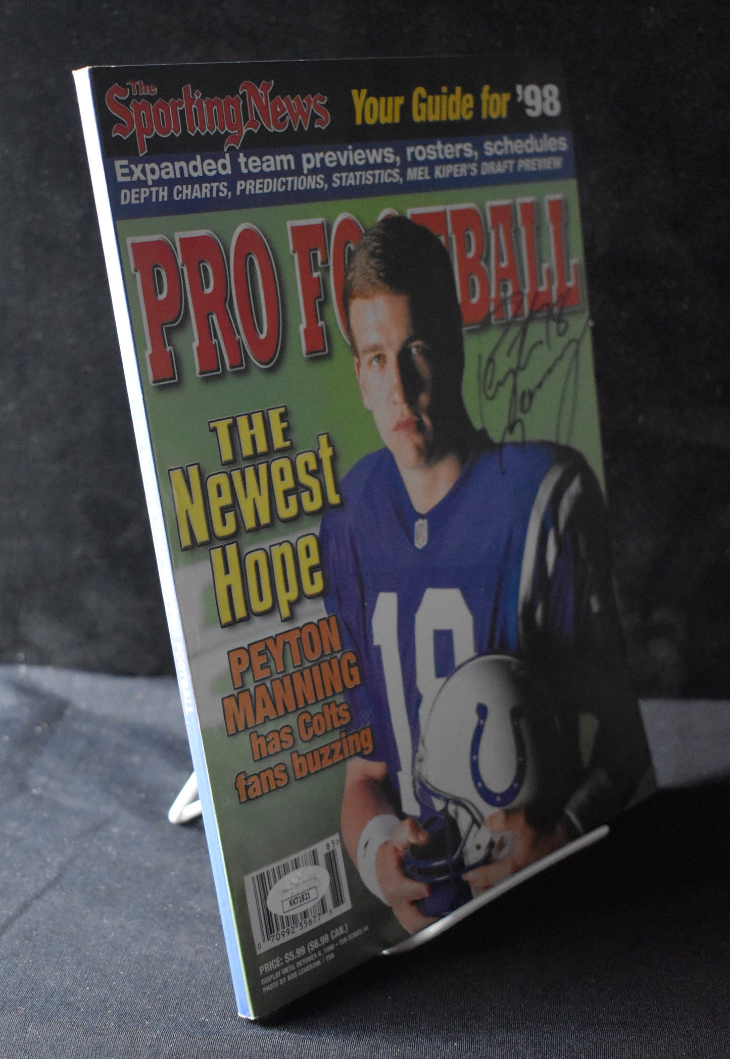 Peyton Manning HOF Signed 1998 Pro Football Magazine Colts JSA 212094