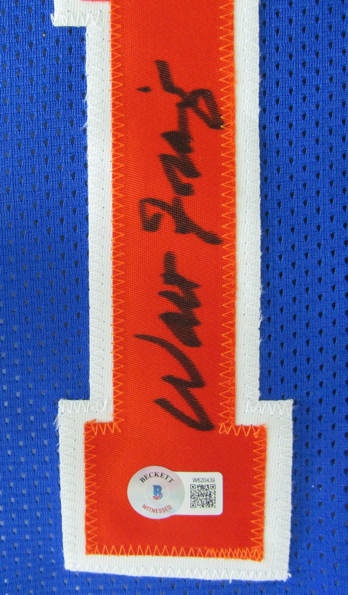 Walt Frazier HOF Signed New York Knicks Custom Basketball Jersey Beckett  XHC82