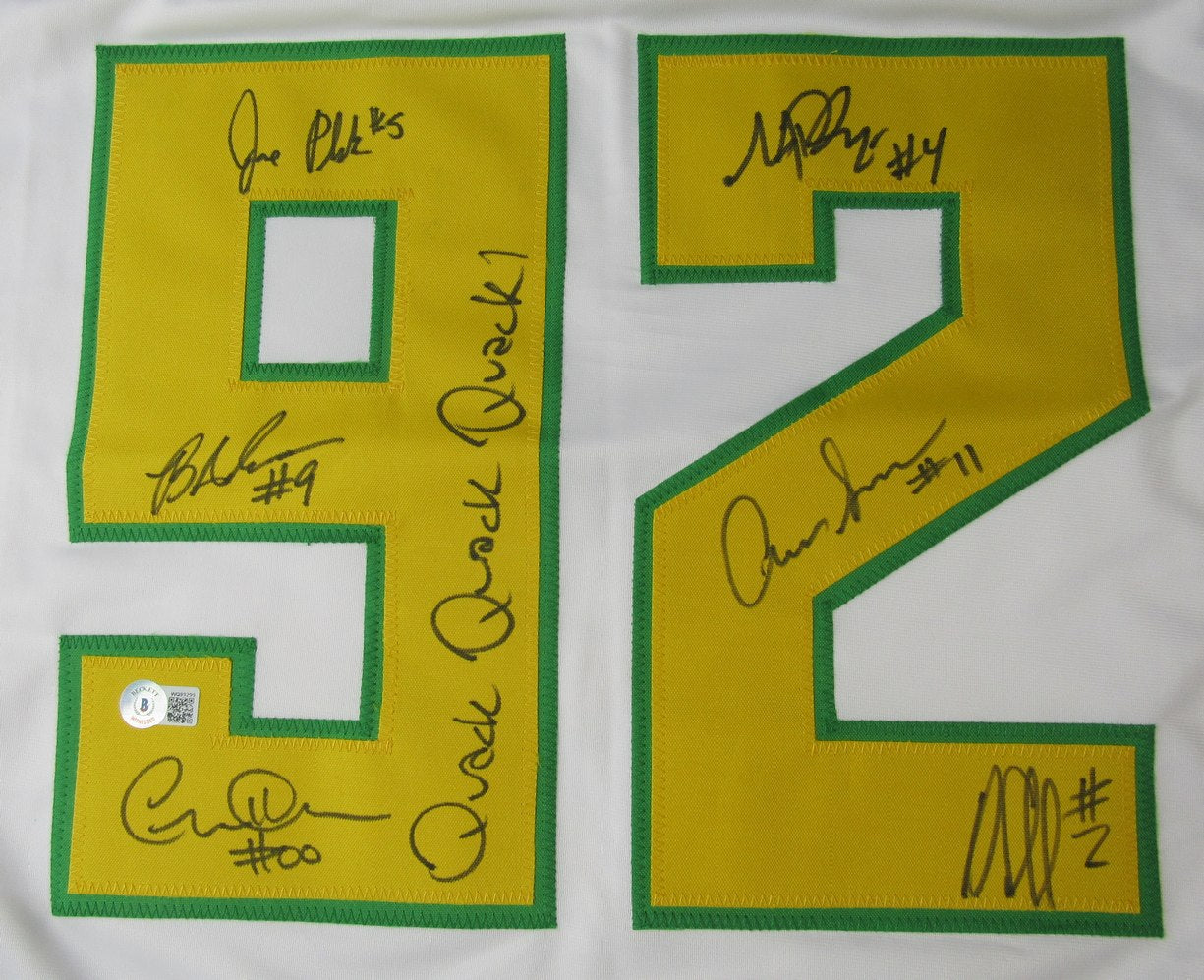 Mighty Ducks Multi-Signe/Autographed by (6) Custom Hockey Jersey Beckett XHC84