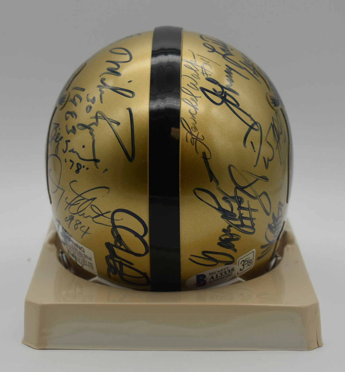 Heisman Winners Mini Football Helmet Signed by (13) Beckett LOA 211948