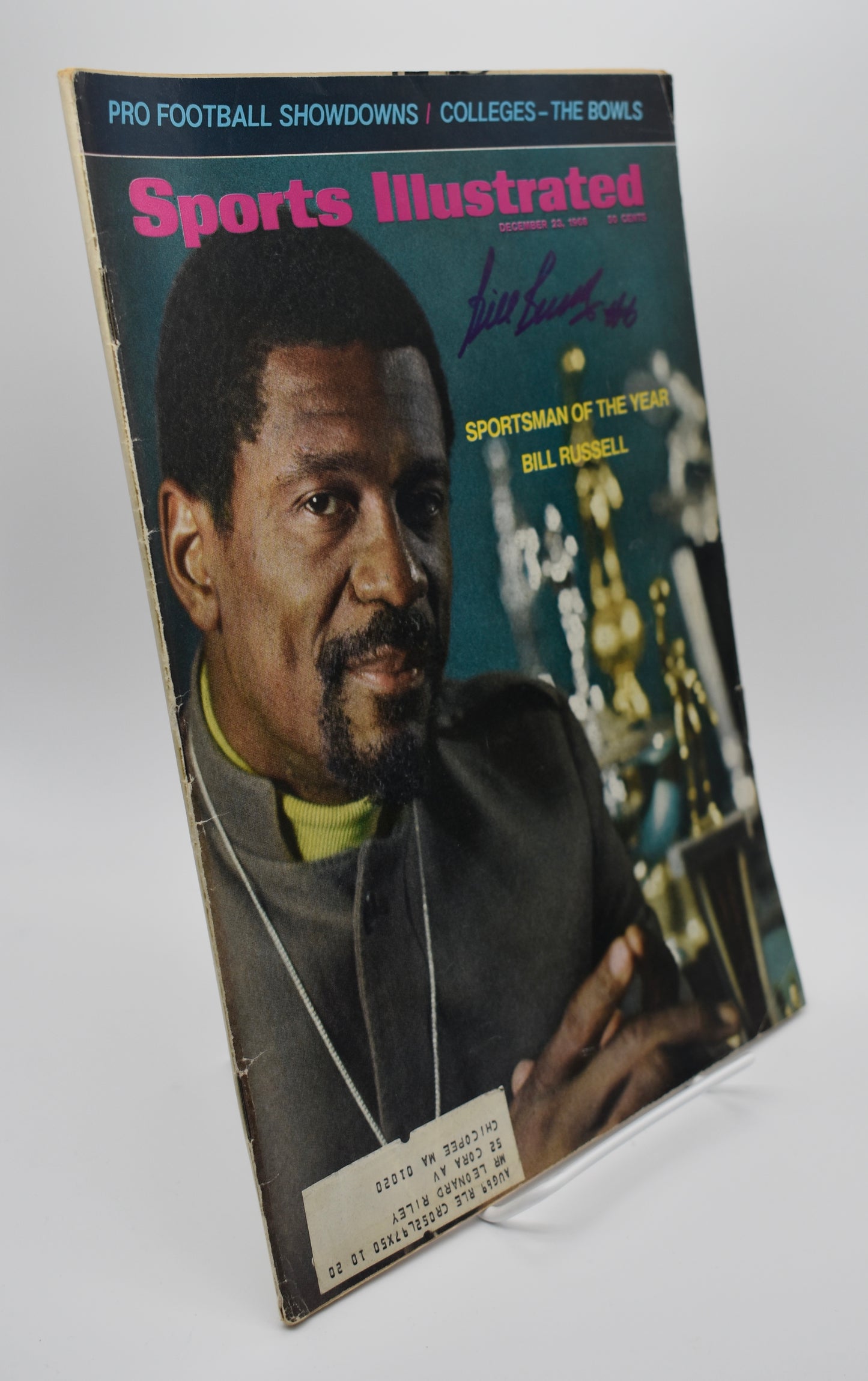 Bill Russell HOF Signed/Autographed 1968 Sports Illustrated Celtics JSA 212883
