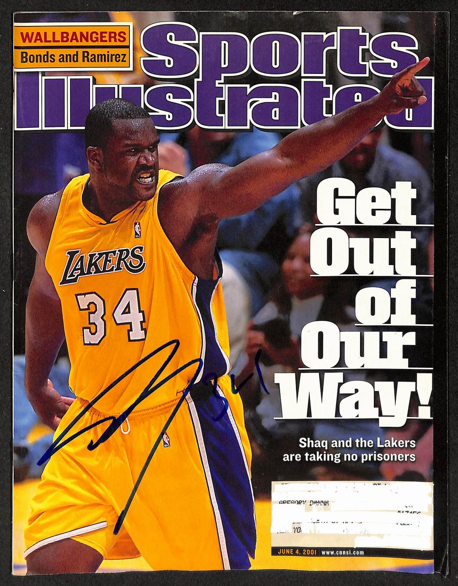 Shaquille O'Neal HOF Signed 2001 Sports Illustrated Lakers JSA 212877