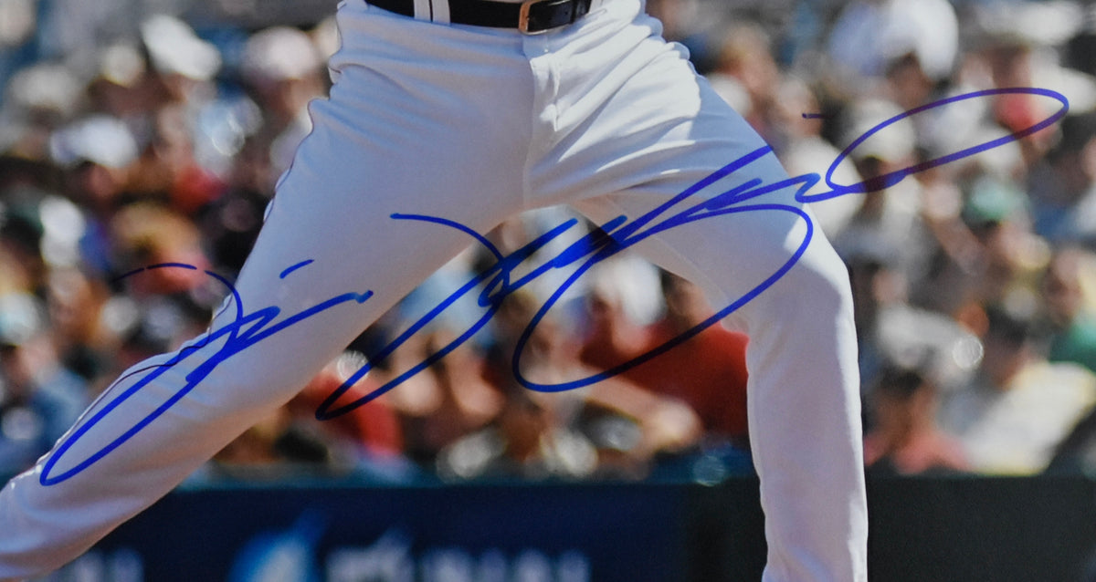 Tim Wakefield Signed/Autographed 11x14 Photo Red Sox BAS 213604