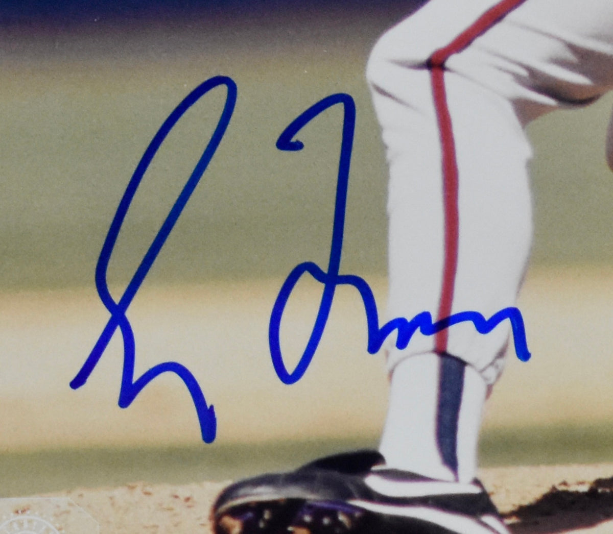 Greg Maddux HOF Signed/Autographed 8x10 Photo Braves JSA 213642