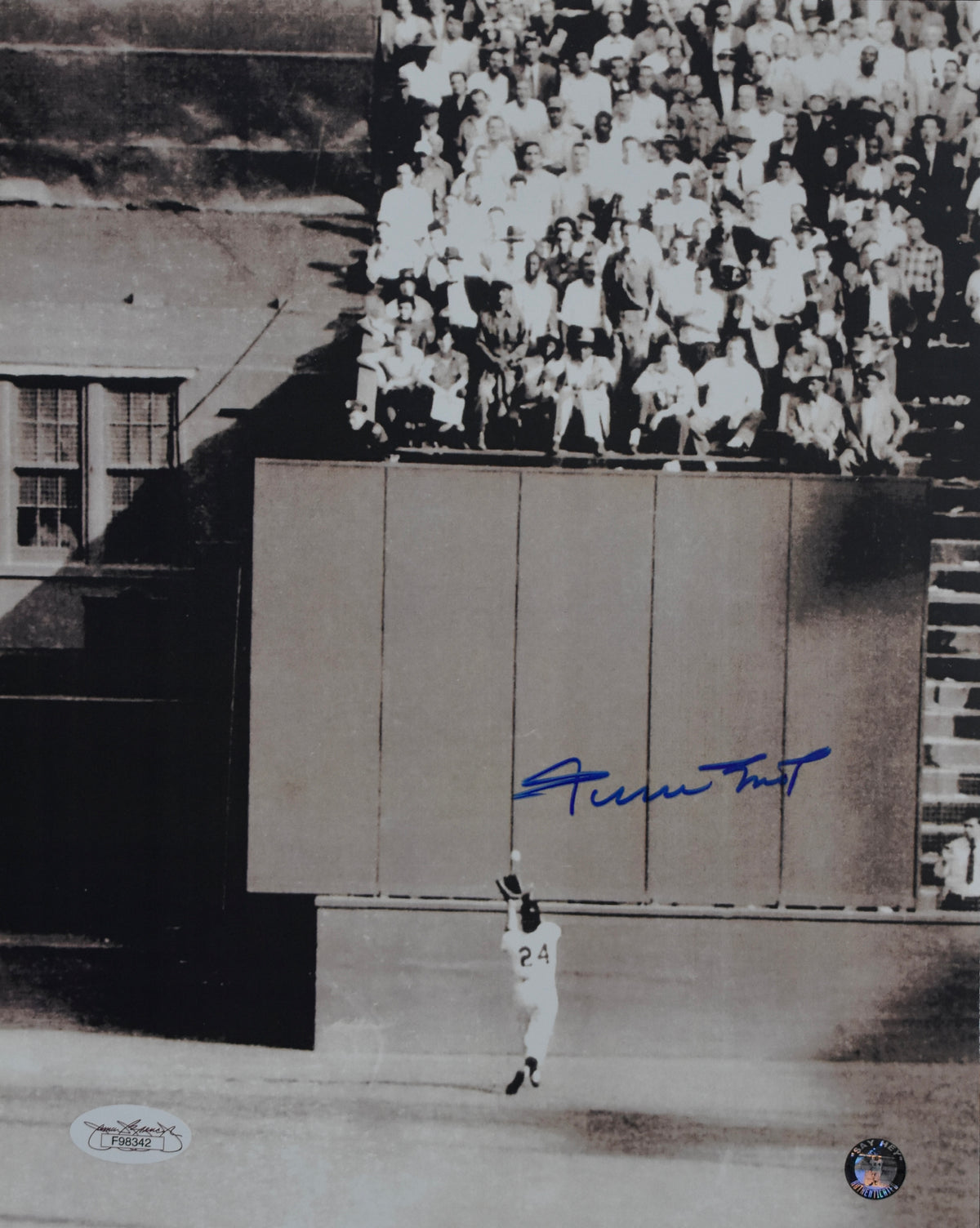Willie Mays HOF Signed/Autographed 8x10 Photo Giants JSA 213643