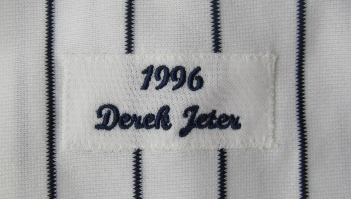 Derek Jeter HOF Signed Yankees Cooperstown Mitchell & Ness Jersey Sz L PSA 12716