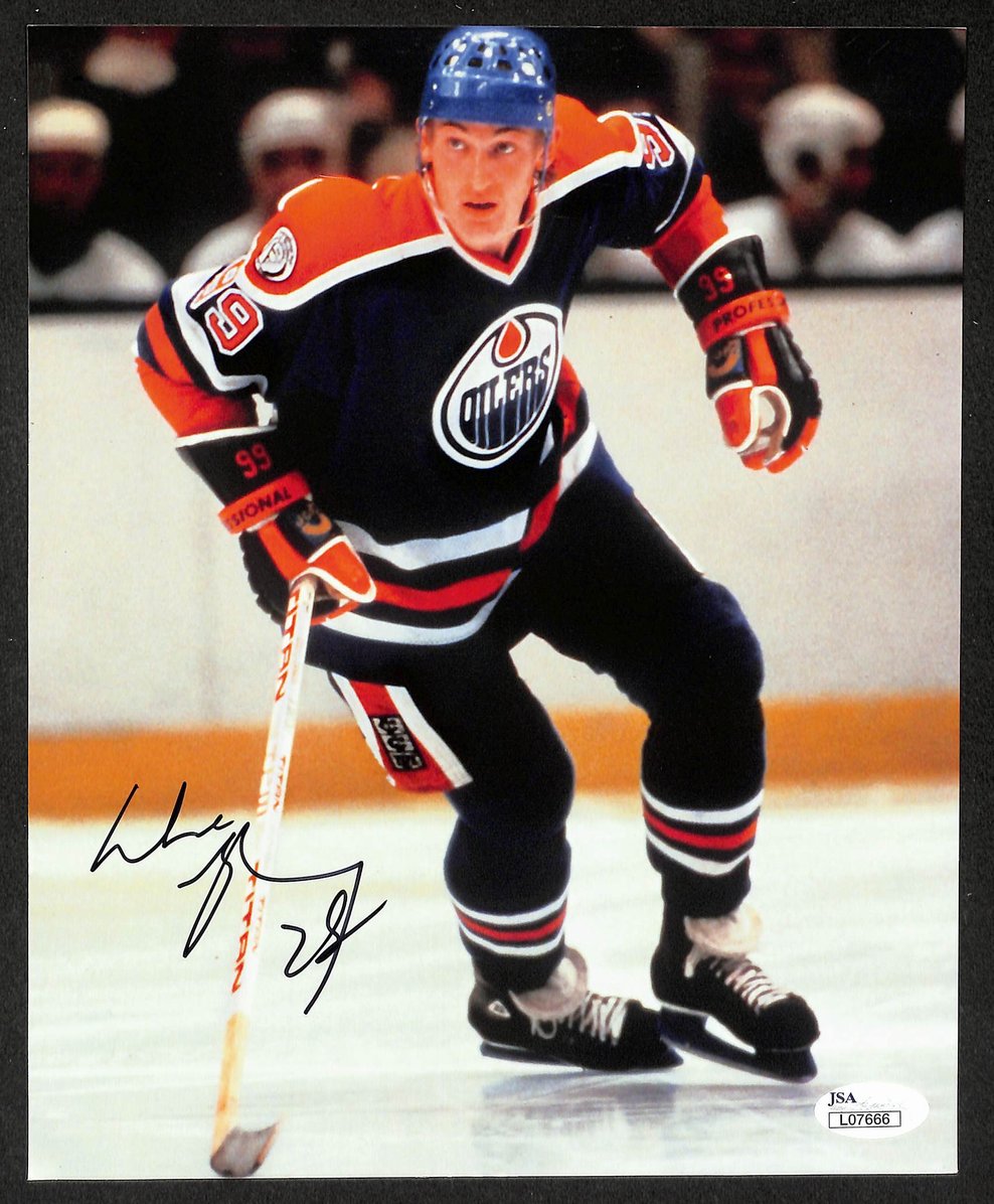 Wayne Gretzky HOF Signed/Autographed 8x10 Photo Oilers JSA 213825
