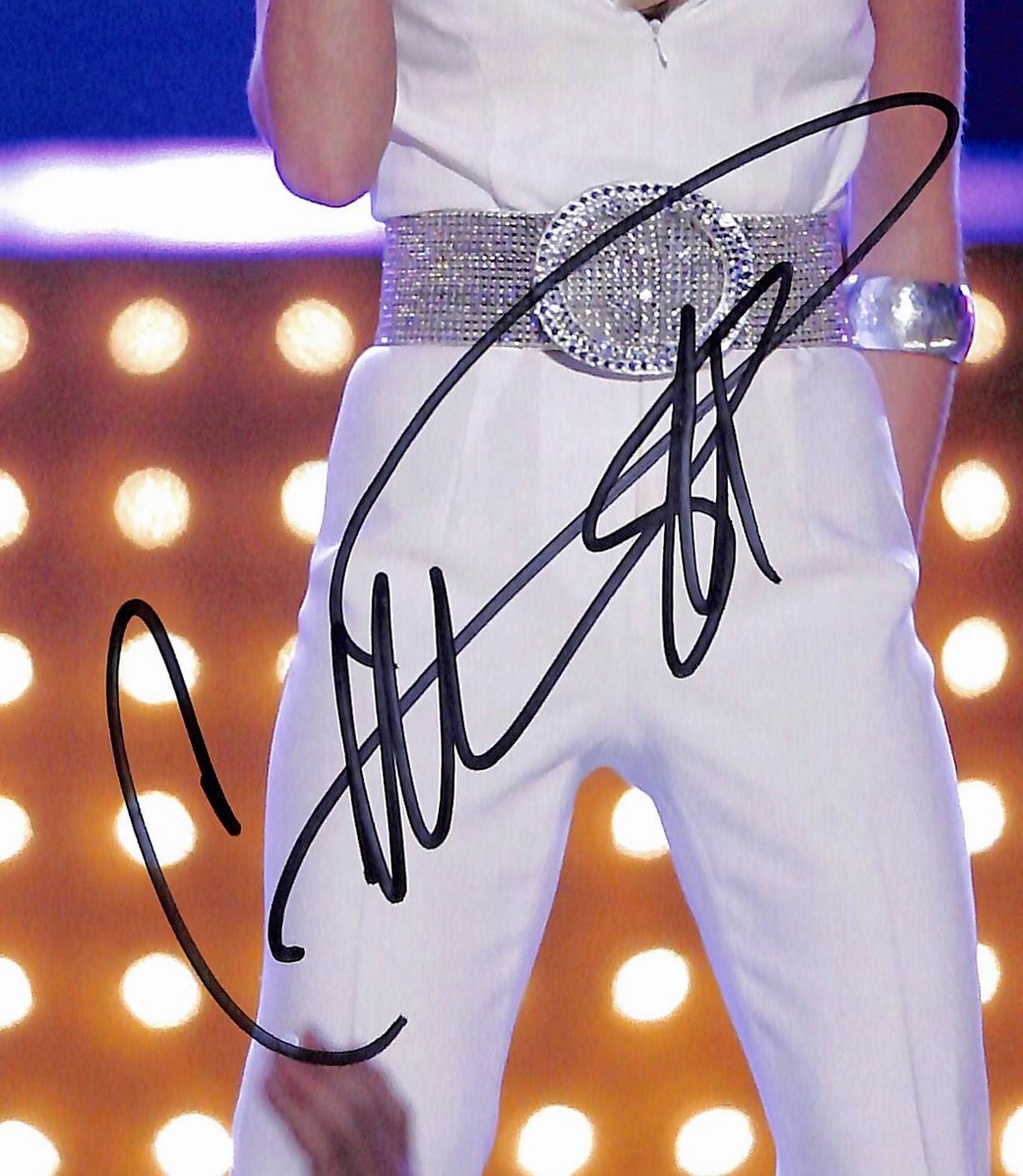 Carrie Underwood Signed/Autographed 8x10 Photo Country Singer JSA 213827