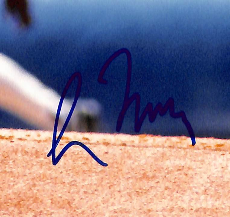 Greg Maddux HOF Signed/Autographed 8x10 Photo Braves BAS 213673