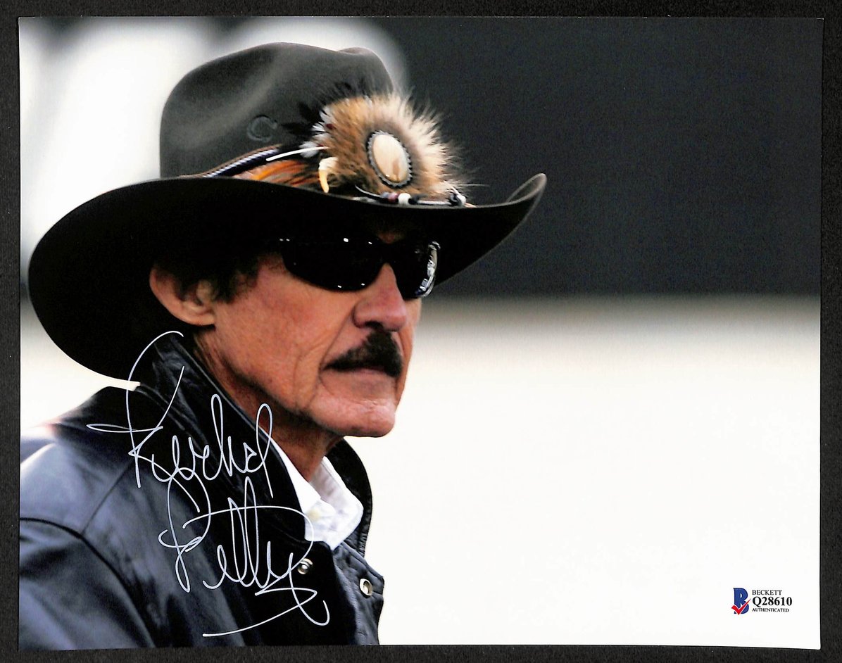 Richard Petty Signed/Autographed 8x10 Photo NASCAR BAS 213832