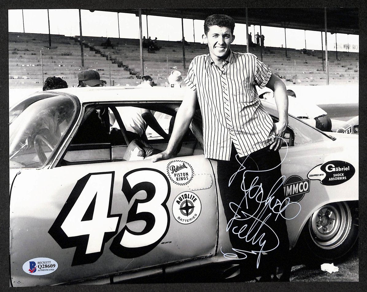 Richard Petty Signed/Autographed 8x10 Photo NASCAR BAS 213835