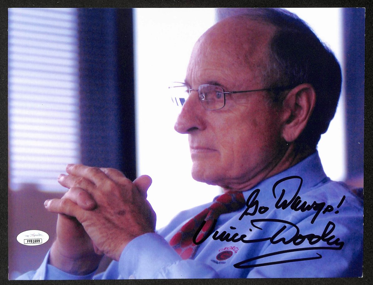 Vince Dooley HOF Signed/Autographed 8.5x11 Photo Georgia Bulldogs JSA 213844