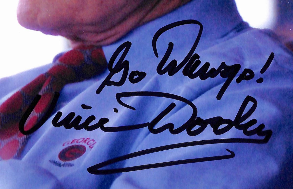 Vince Dooley HOF Signed/Autographed 8.5x11 Photo Georgia Bulldogs JSA 213844