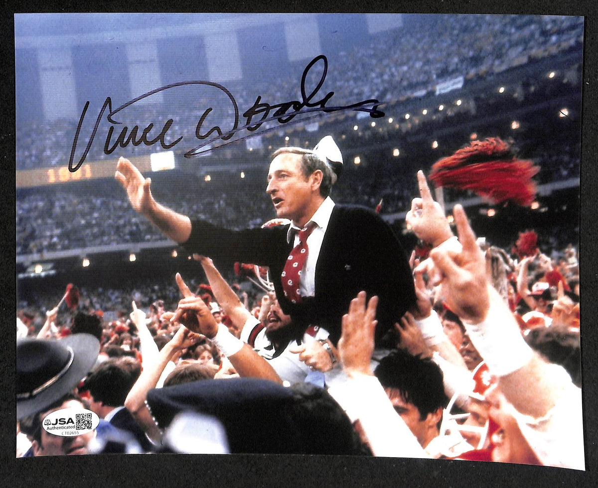 Vince Dooley Signed/Autographed 8x10 Photo Georgia Bulldogs JSA 211423