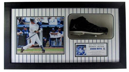 Derek Jeter HOF Game Used Cleat Photo Yankees Framed 3000 Hits Steiner XBD008