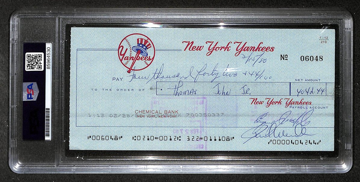 Tommy John Signed/Autographed 1980 Yankees Payroll Check PSA 214698