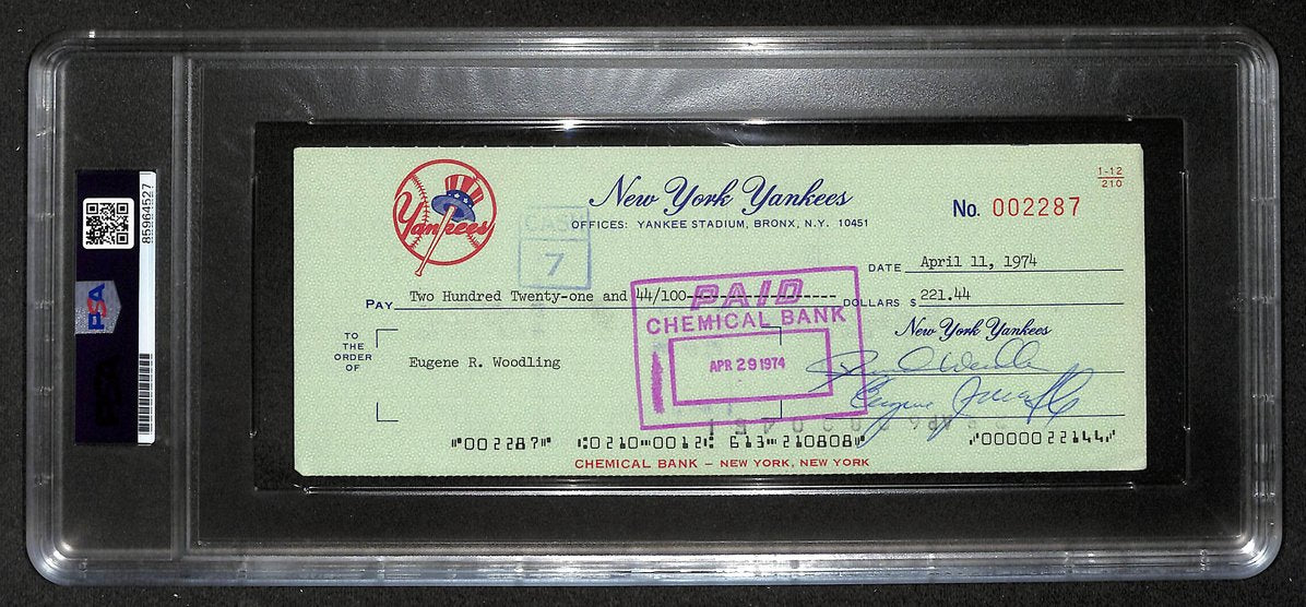 Gene Woodling Signed/Autographed 1974 Yankees Payroll Check PSA 214682