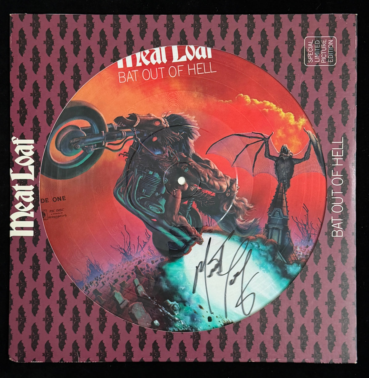 Meat Loaf Signed/Autographed Bat Out of Hell Vinyl LP Album PSA 214705