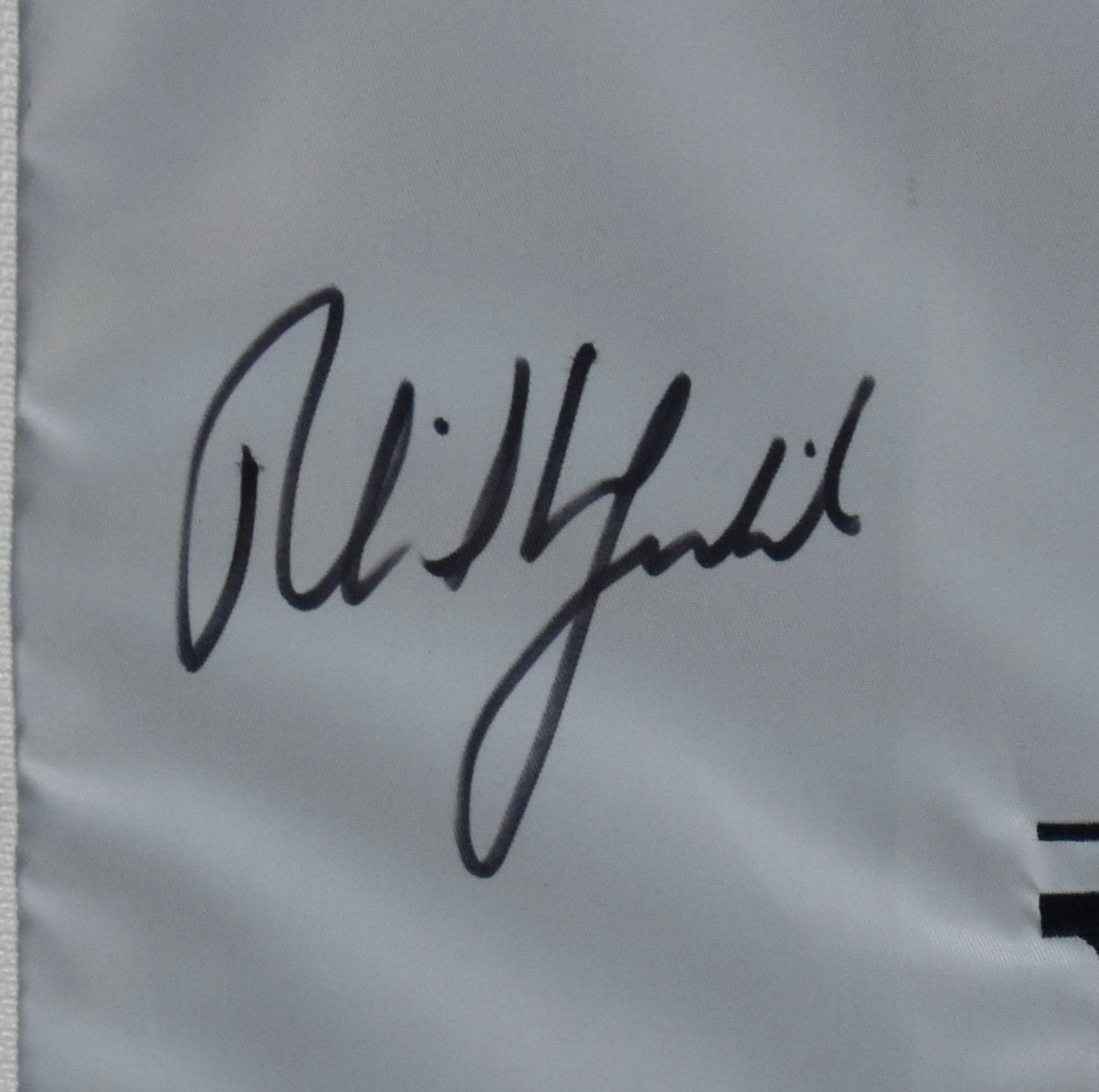 Phil Mickelson Signed/Auto 2019 Bethpage Pin Flag Framed JSA 214665