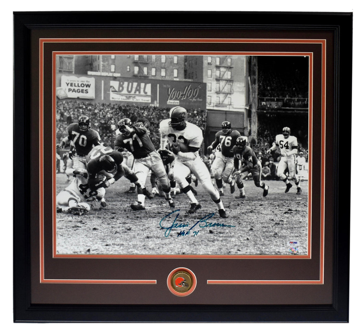 Jim Brown HOF Browns Signed Autographed 16x20 Photo Framed PSA/DNA 214667