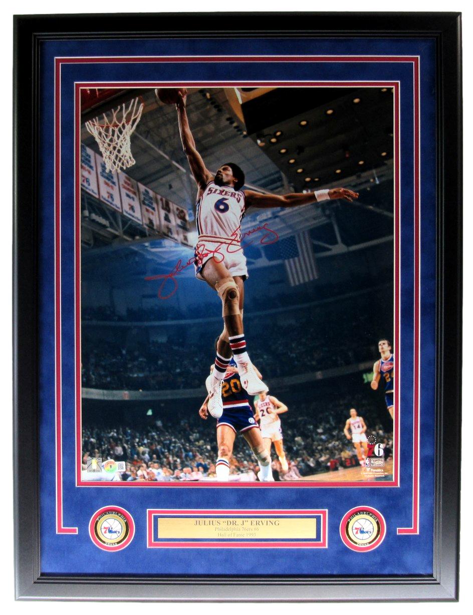 Julius Dr J Erving HOF 76ers Autographed 16x20 Photo Framed Beckett 212781