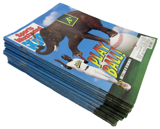 Lot of (22) April 1990 Sports Illustrated Kids Magazines w/ Cards Dave Stewart
