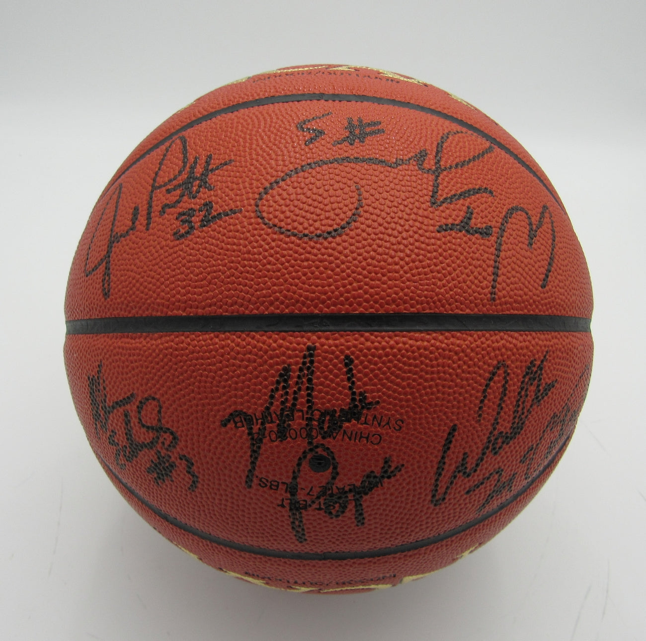 1995-96 Kentucky National Champs Team Signed (14) NCAA Basketball Pitino 152131