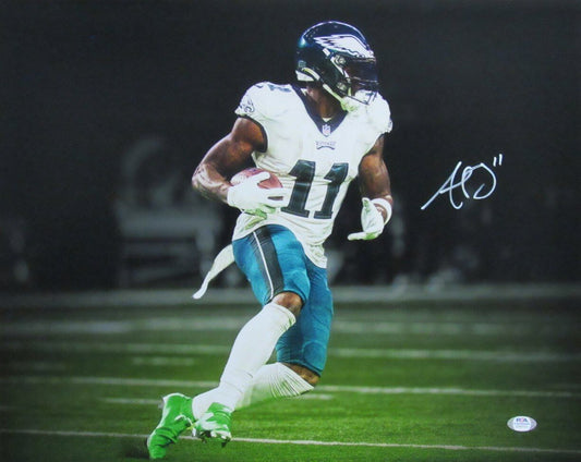 A.J. Brown Autographed 16x20 Photo Philadelphia Eagles PSA/DNA