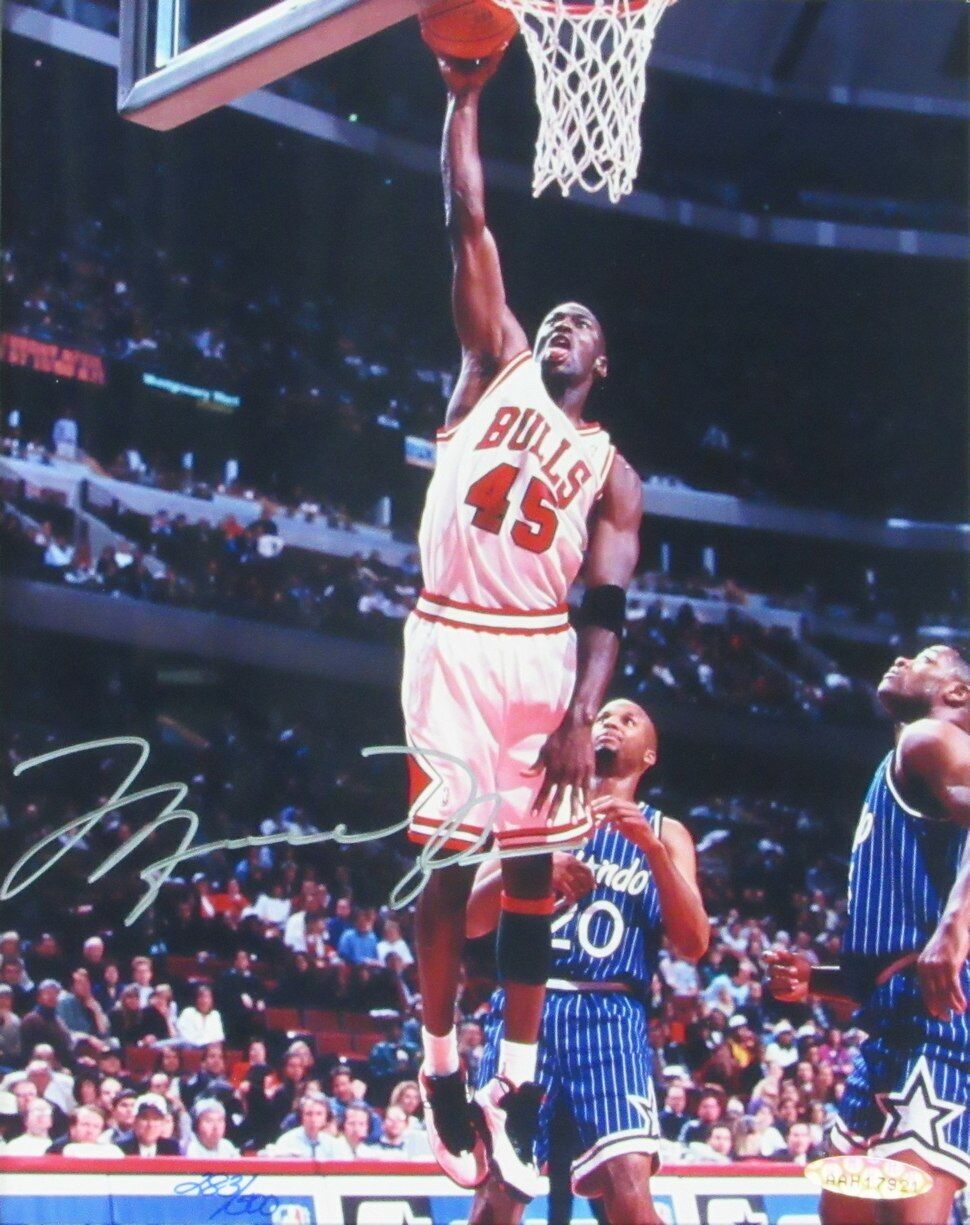 Michael Jordan #45 Comeback Bulls Signed 8x10 Photo Collage Framed UDA 165881