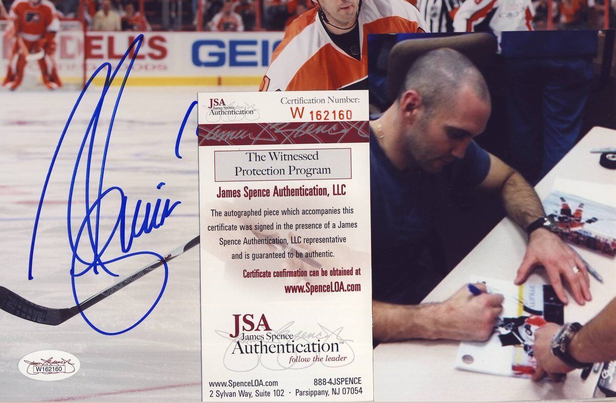 Ian Laperriere Philadelphia Flyers Signed 8x10 Color Photo JSA 136851