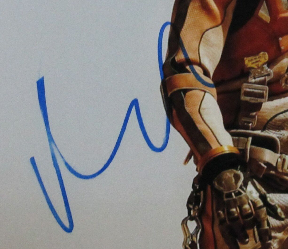 Matt Damon "The Martian" Signed/Autographed 11x14 Photo Beckett 167597