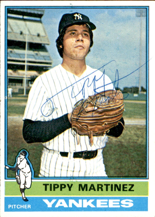 Tippy Martinez Autographed 1976 TOPPS Card #41 New York Yankees 183487
