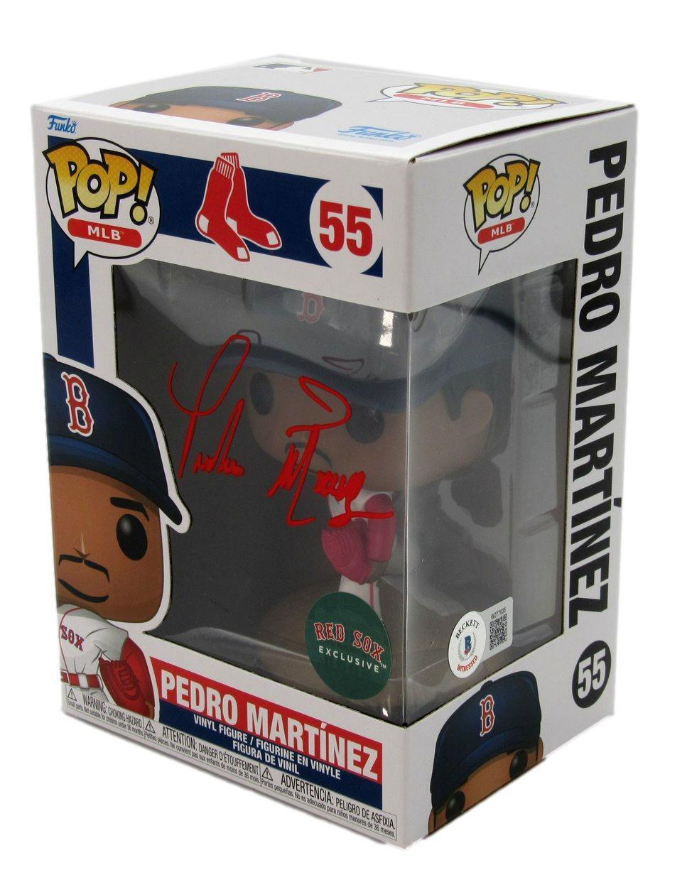 Pedro Martinez HOF Autographed Funko POP! #55 Figurine Red Sox Beckett 176562