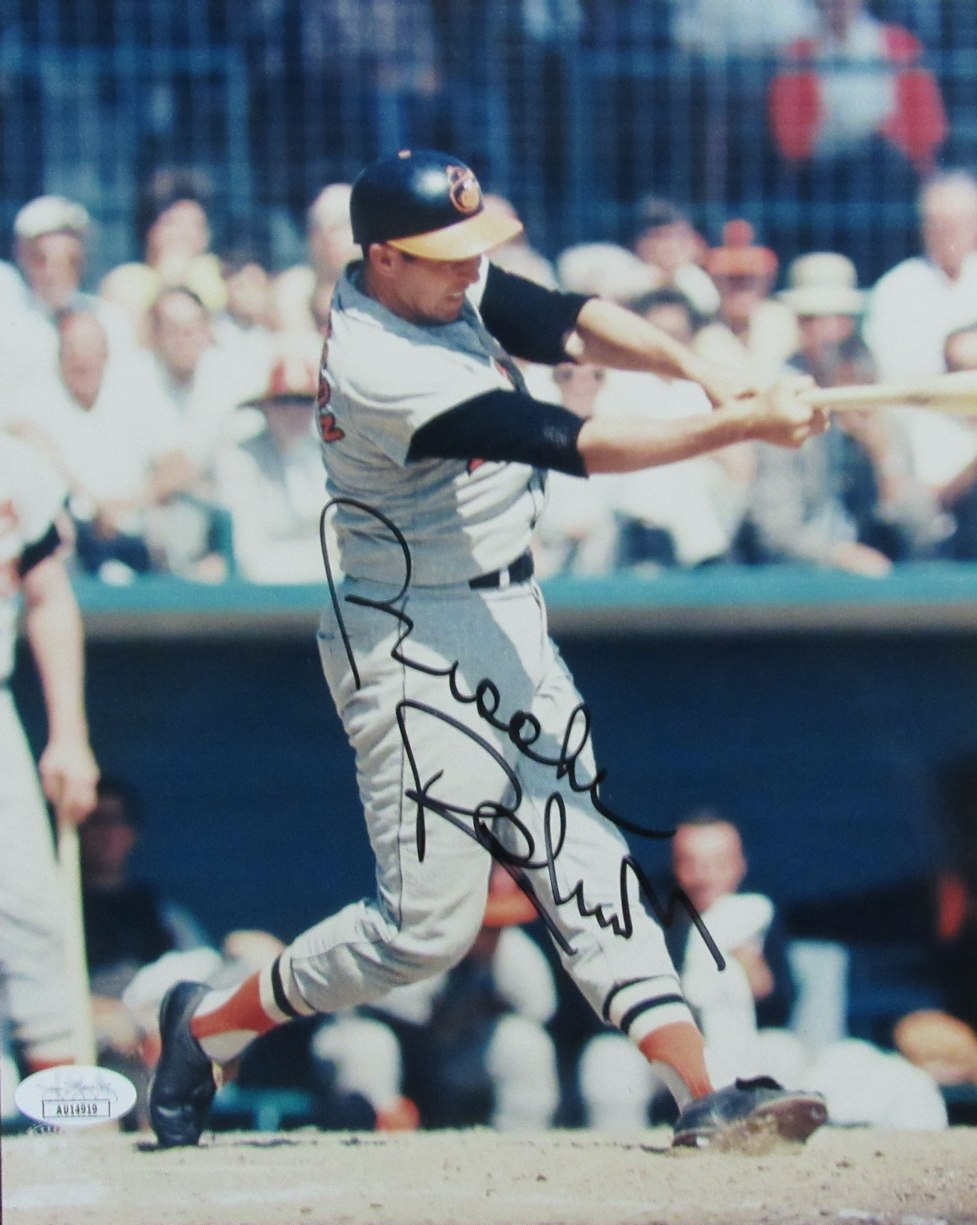 Brooks Robinson HOF Signed/Autographed 8x10 Photo Baltimore Orioles JSA 190176
