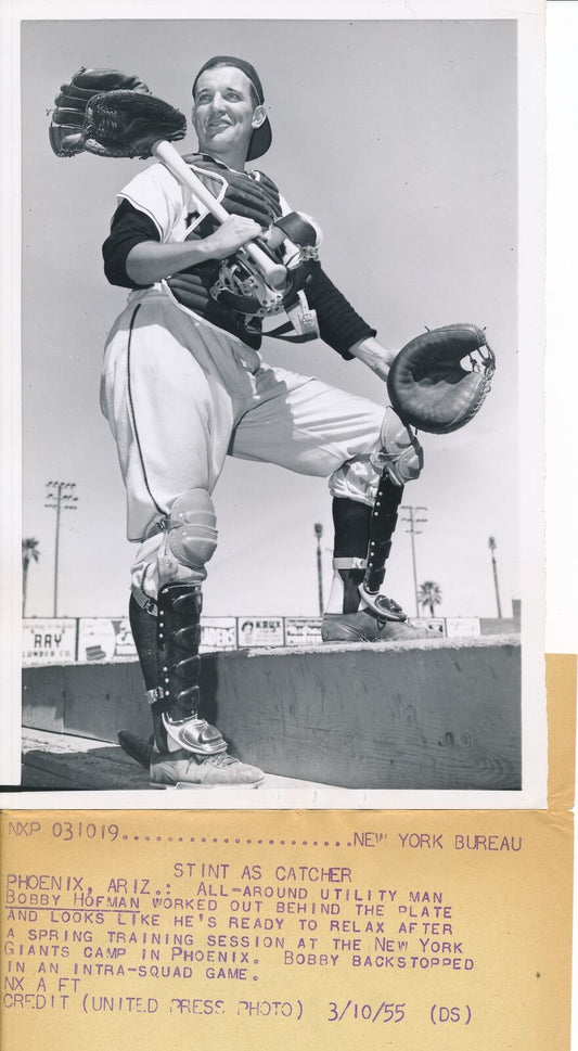 Bobby Hofman 8x10 B/W 1955 Press Wire Photo New York Giants