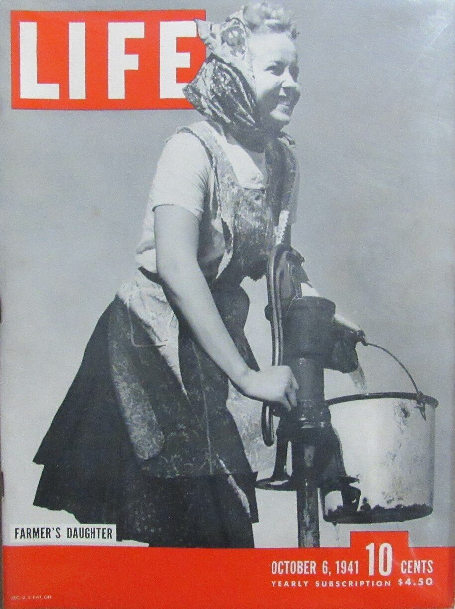 Vintage LIFE Magazine October 6, 1941 Farmer's Daughter Badlands 164643