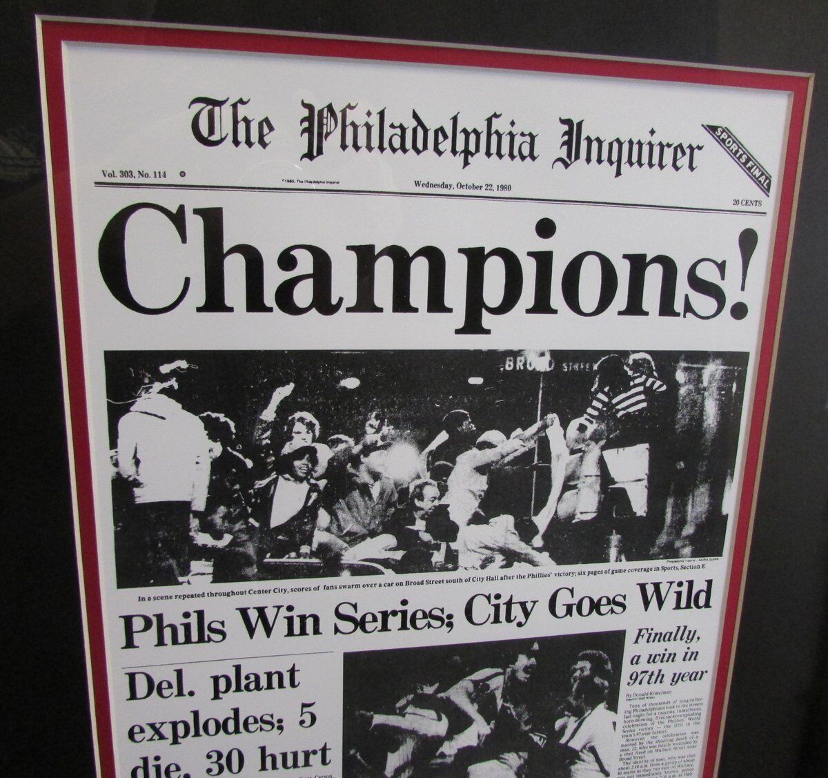 1980 Philadelphia Inquirer "Champions" Phillies Print Framed Newspaper 136622