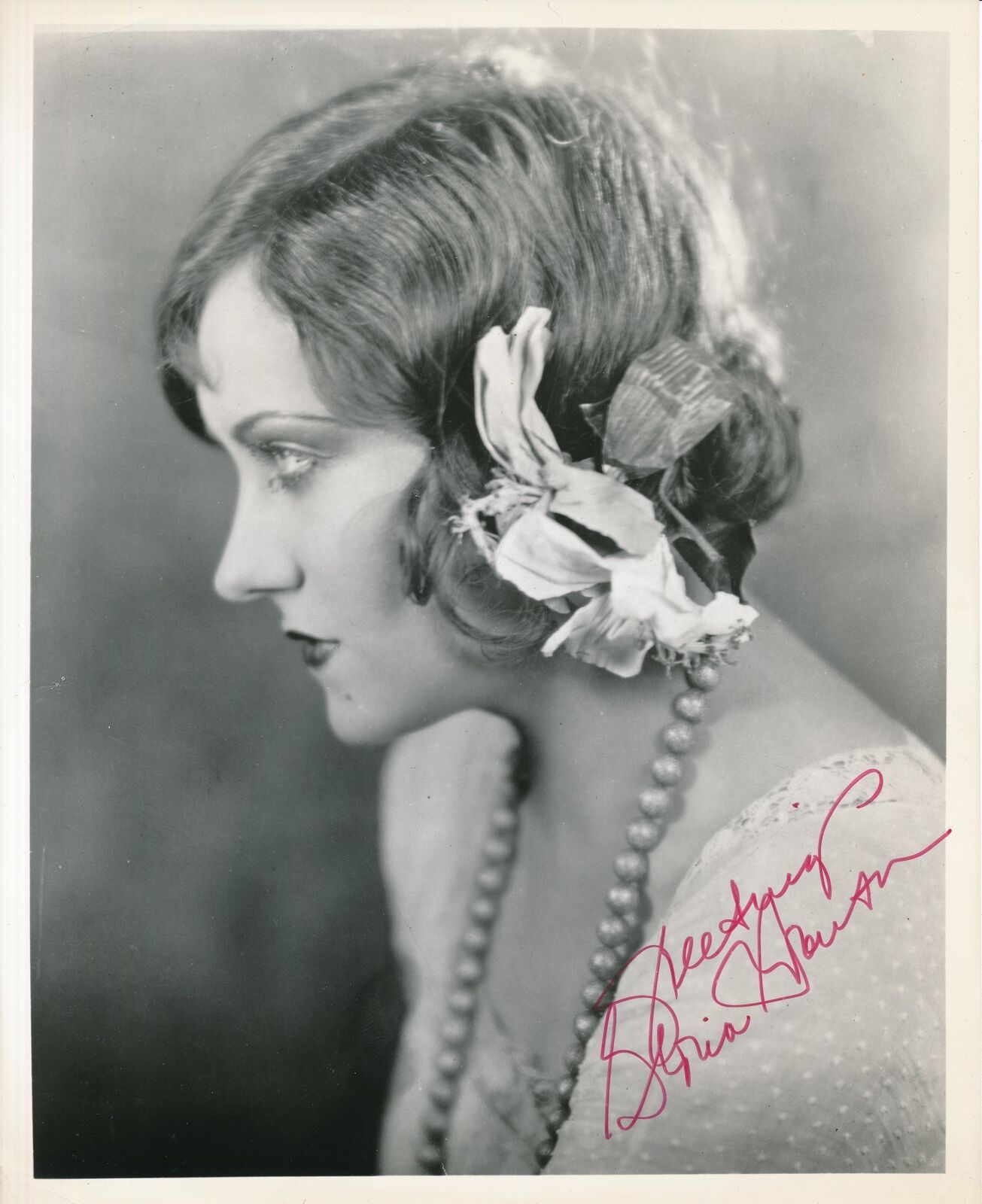 Gloria Swanson Actress Autographed/Inscribed Vintage 8x10 B/W Photo JSA 180344